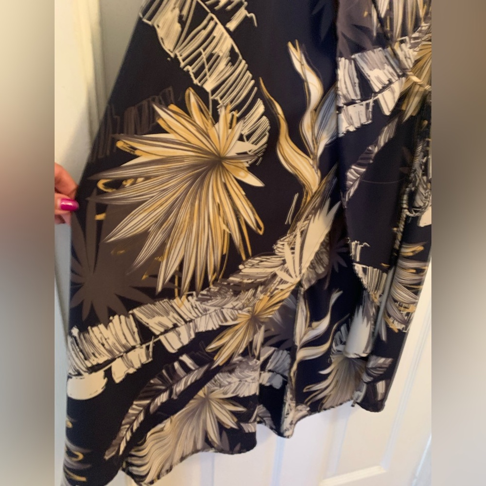 Hi low, front tie dress Medium NWOT